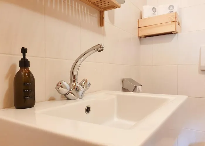 Alpenflair Mit Balkon - Inkl Parkplatz #4 *