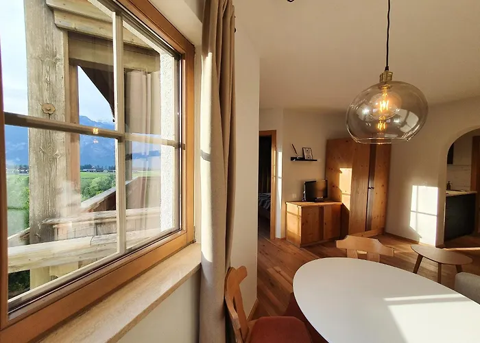 Alpenflair Mit Balkon - Inkl Parkplatz #4