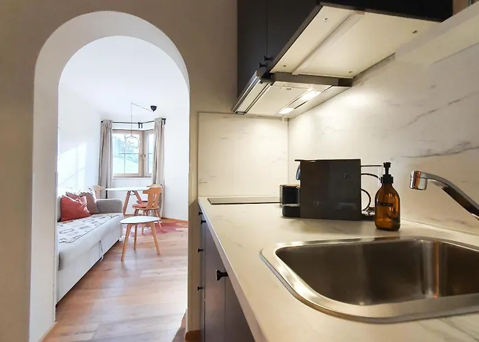 Διαμέρισμα Alpenflair Mit Balkon - Inkl Parkplatz #4 *